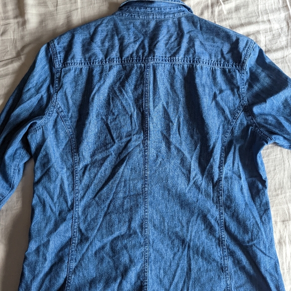 Pre-loved Iconic Western Style Button-Down Shirt - Picture 9 of 10